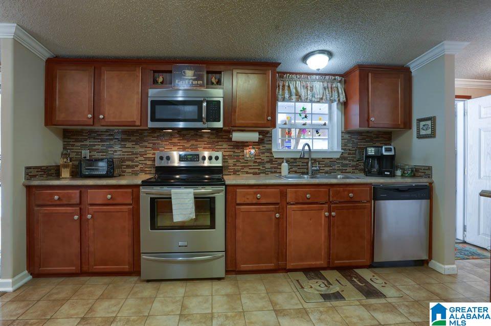 1402 Springhill Road Talladega, AL 35160 - Photo 9 of 23