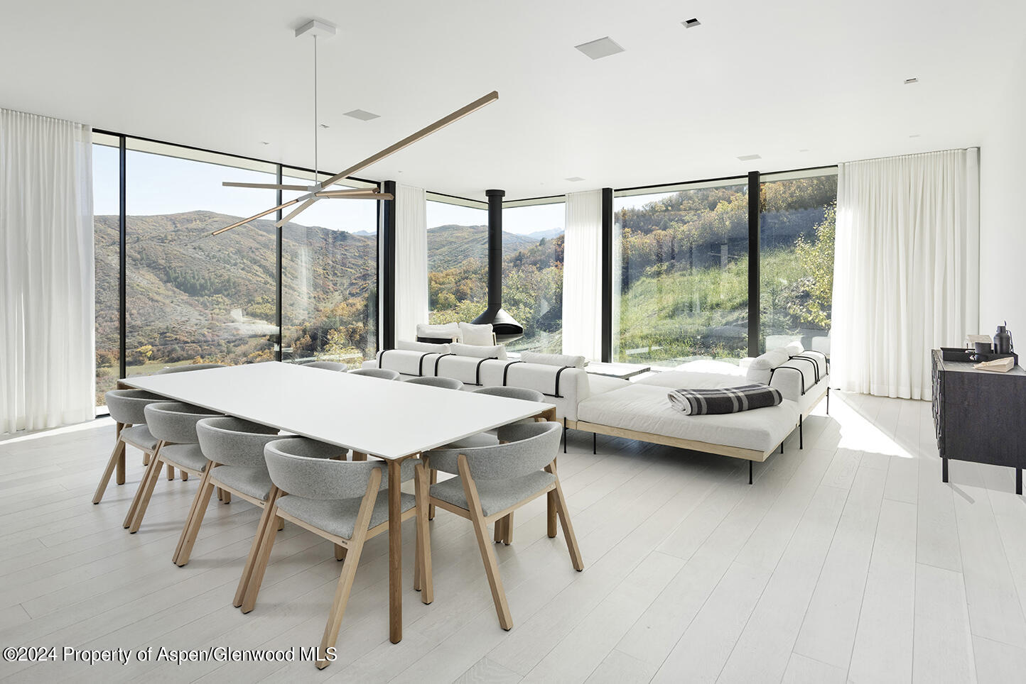 580 Medicine Bow Road Aspen, CO 81611 - Photo 15 of 30 Great-Room-Photo_1