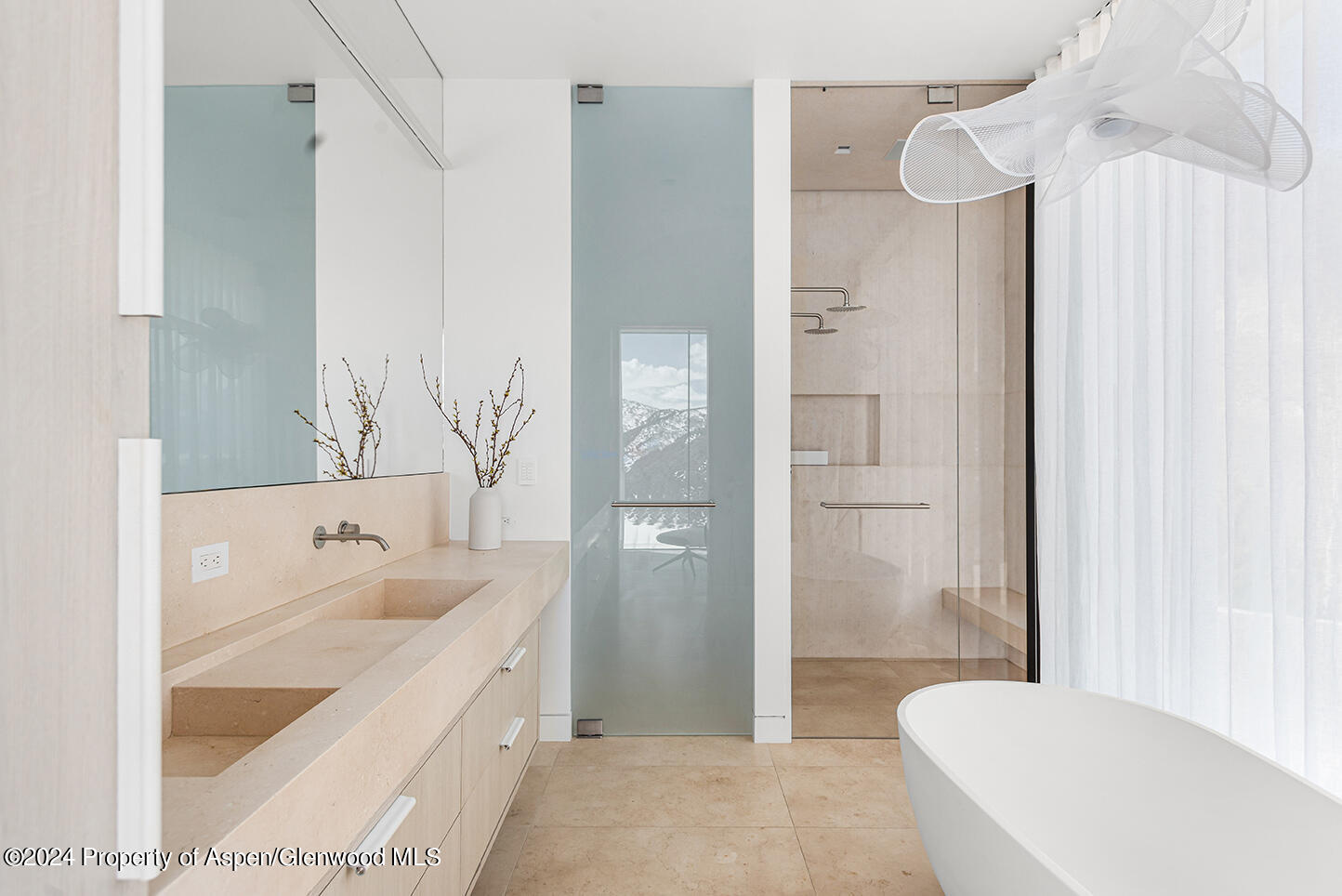 580 Medicine Bow Road Aspen, CO 81611 - Photo 4 of 30 Primary-Bathroom-Photo_1