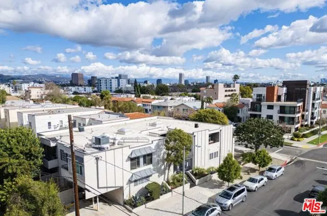 $3,150 | 8635 Cashio Street, Unit 4, Los Angeles, CA 90035