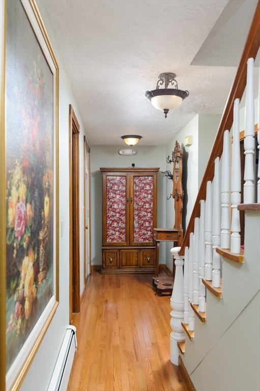 8 Elm Street North Brookfield, MA 01535 - Photo 17 of 37