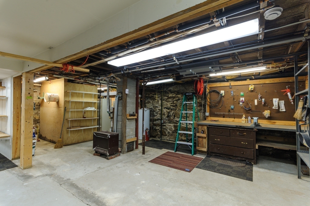 8 Elm Street North Brookfield, MA 01535 - Photo 32 of 37