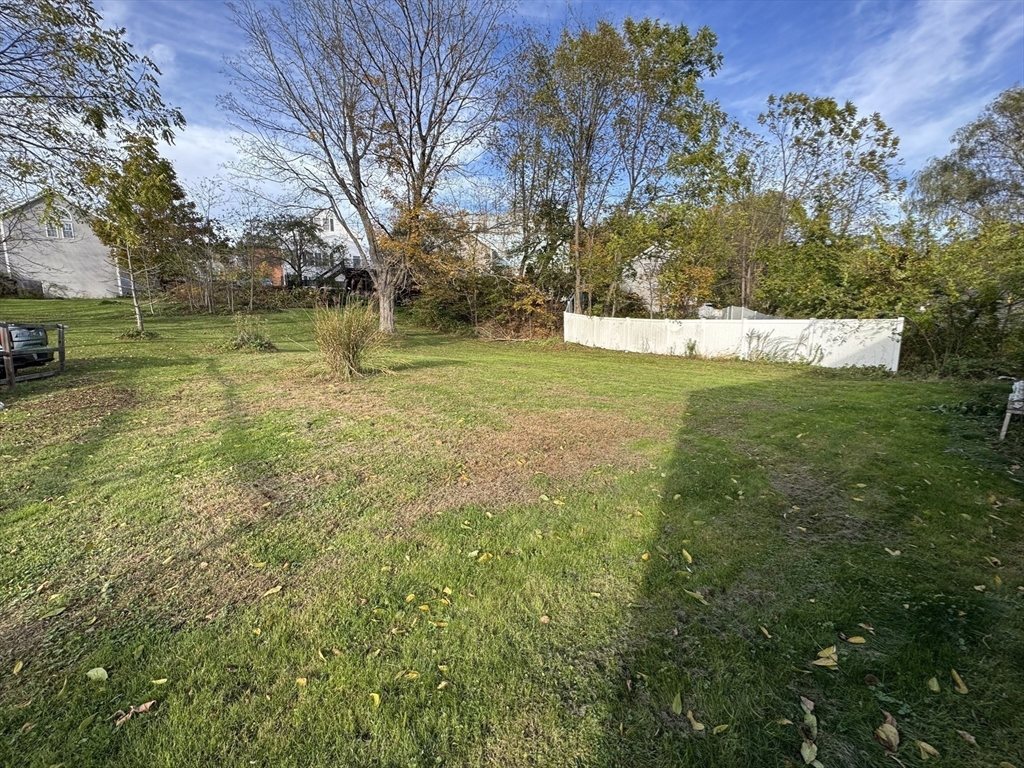 8 Elm Street North Brookfield, MA 01535 - Photo 33 of 37