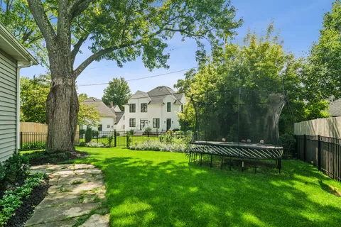 $995,000 | 716 South Highland Avenue, Barrington, IL 60010