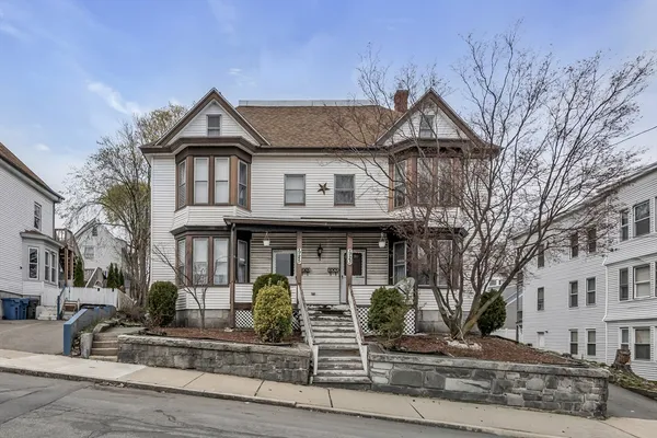 $925,000 | 923-925 Essex Street, Lawrence, MA 01841