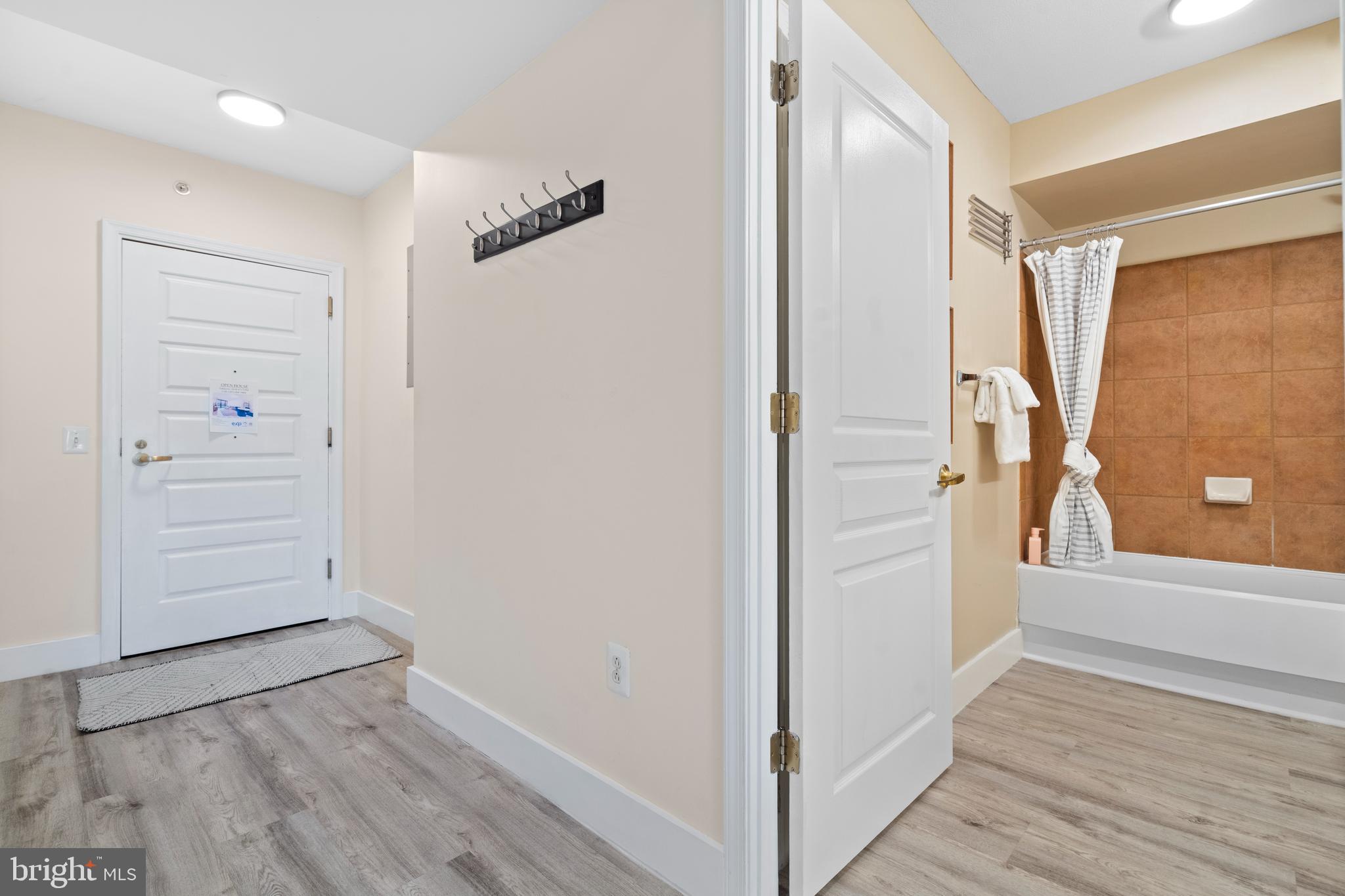 631 D Street Northwest, Unit 1136 Washington, DC 20004 - Photo 17 of 51