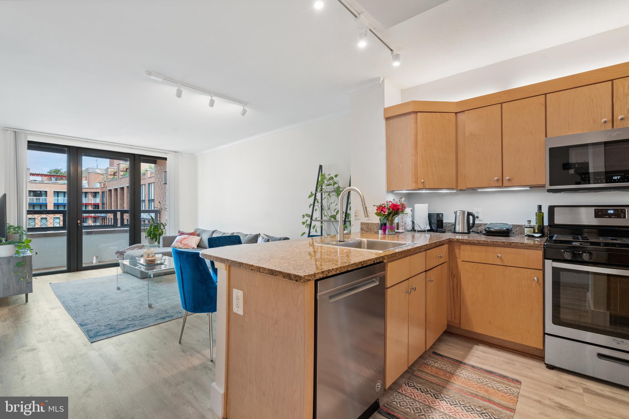 631 D Street Northwest, Unit 1136 Washington, DC 20004 - Photo 6 of 51