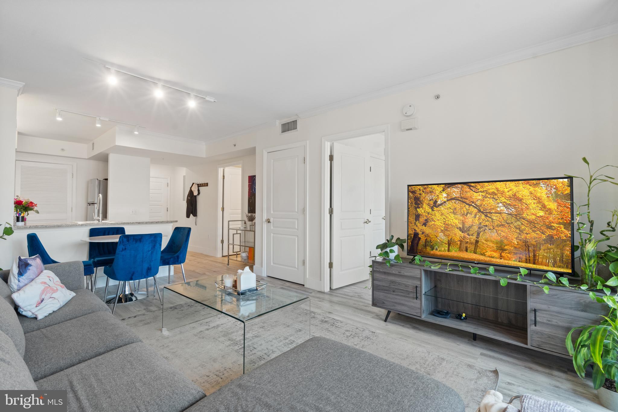 631 D Street Northwest, Unit 1136 Washington, DC 20004 - Photo 10 of 51