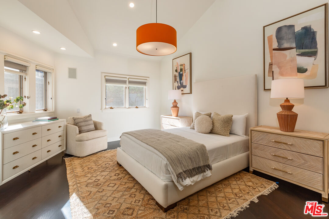 851 Glenmont Avenue Los Angeles, CA 90024 - Photo 17 of 26