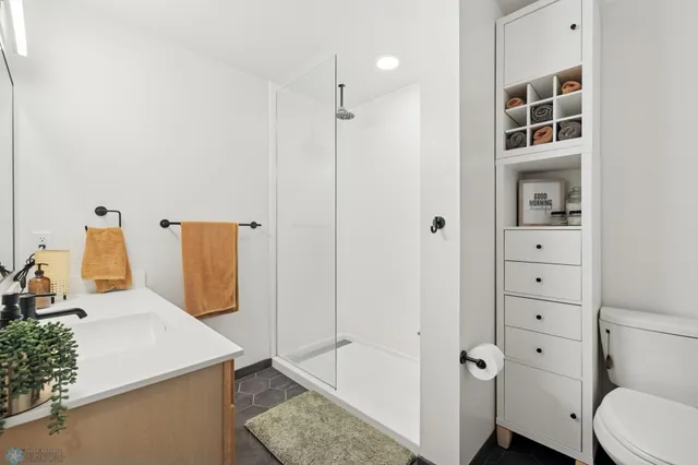 $194,900 | 117 Broadway North, Unit 200, Fargo, ND 58102