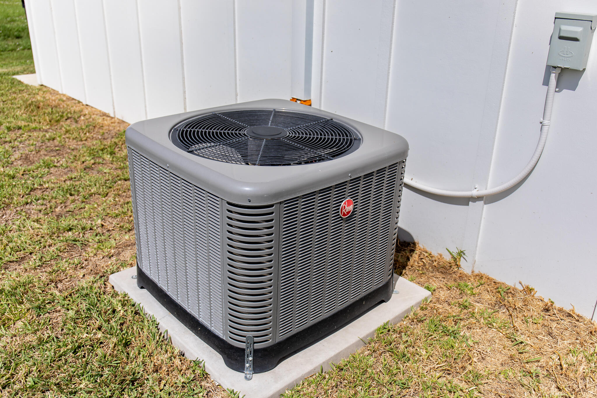 8640 Southwest 7th Lane Okeechobee, FL 34974 - Photo 40 of 52 a bathroom with a sink and a mirror