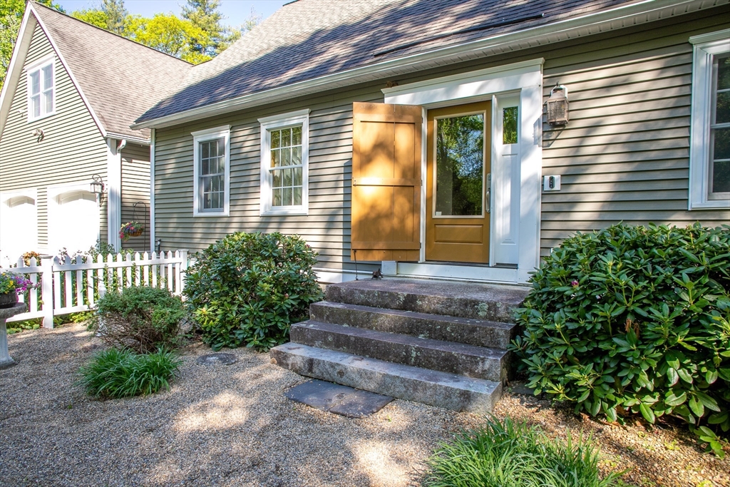 101 High Bridge Road Hubbardston, MA 01452 - Photo 4 of 42 Gallery Image 4