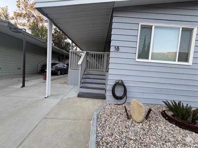 6480 Katherine Road Simi Valley, CA 93065 - Photo 27 of 39