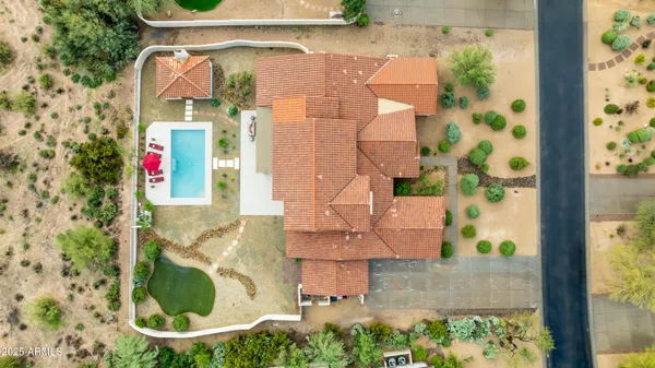 $2,263,000 | 27589 North 61st Place, Scottsdale, AZ 85266