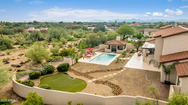 $2,263,000 | 27589 North 61st Place, Scottsdale, AZ 85266