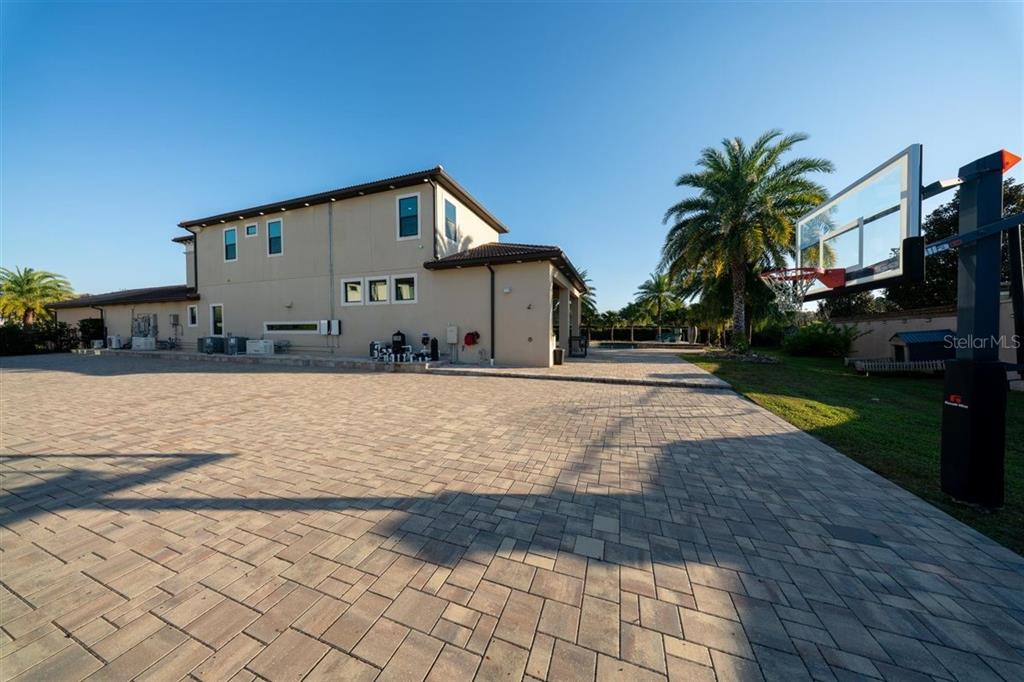 4303 Isabella Circle Windermere, FL 34786 - Photo 48 of 77