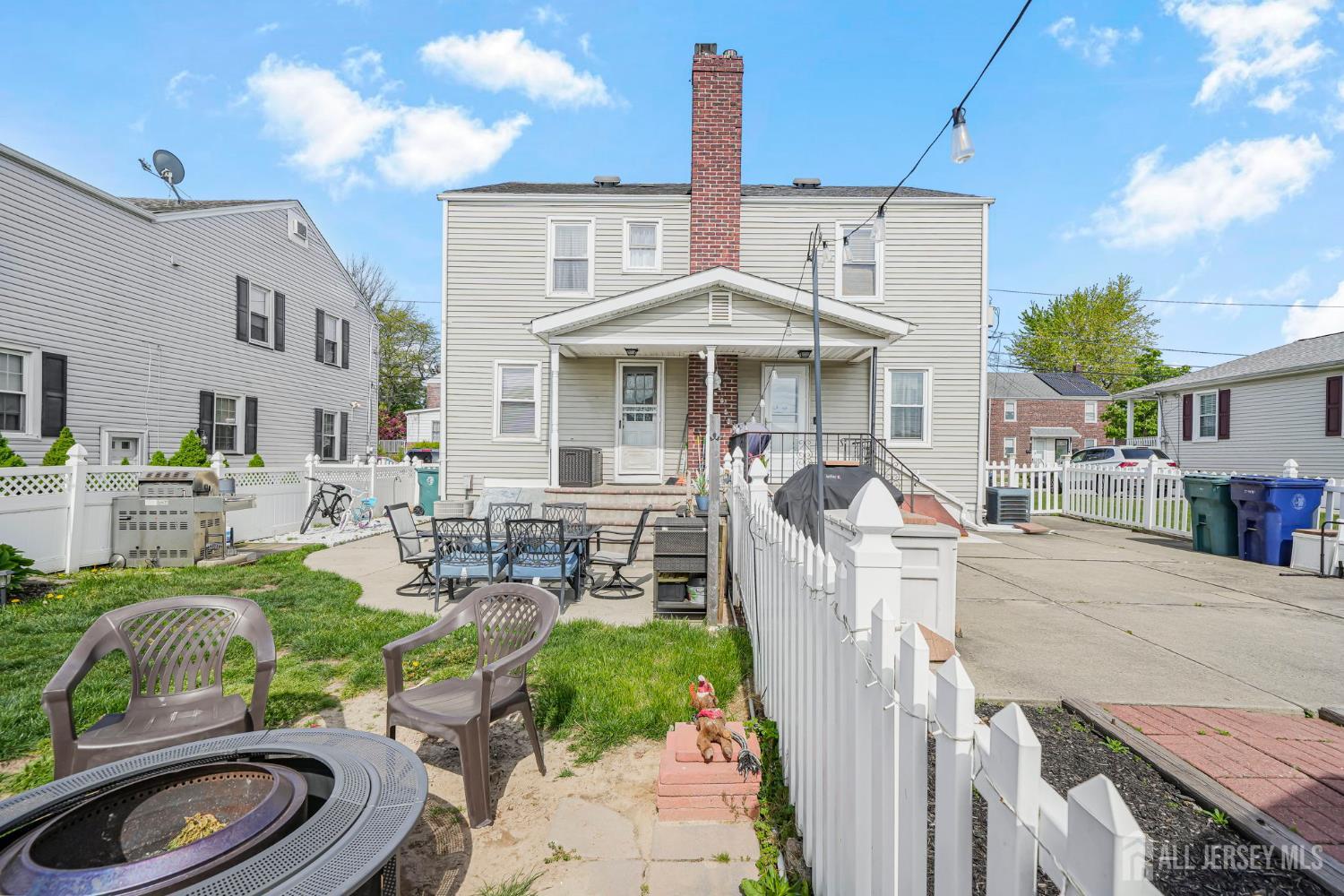 684 Colgate Avenue Perth Amboy, NJ 08861 - Photo 17 of 25
