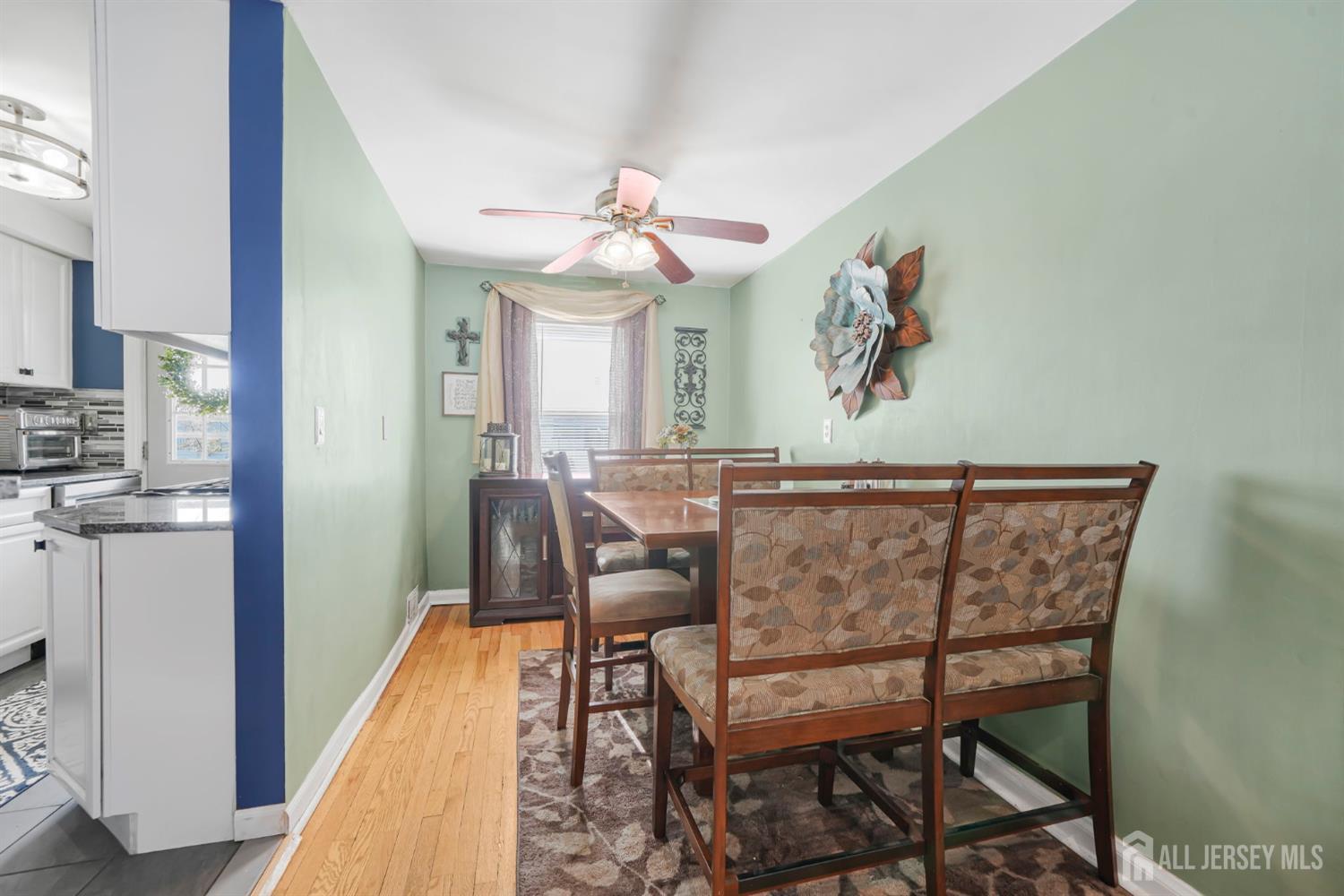 684 Colgate Avenue Perth Amboy, NJ 08861 - Photo 6 of 25