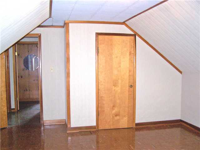 2557 Minerva Lake Road Columbus, OH 43231 - Photo 12 of 18 Gallery Image 12
