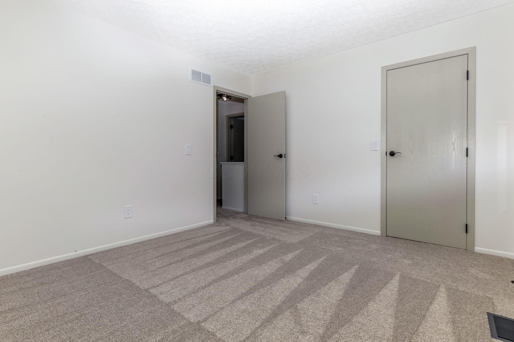 164 Greenbank Road Columbus, OH 43230 - Photo 30 of 46 Bedroom