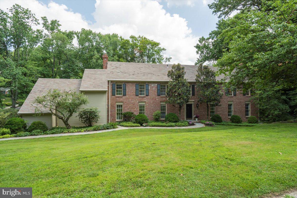 455 Timber Lane Devon, PA 19333 - Photo 2 of 60 Georgian colonial
