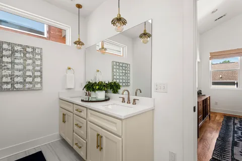$799,000 | 805 A 45th Avenue North, Nashville, TN 37209