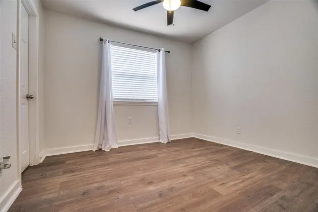 $895 | 4927 San Jacinto Street, Unit 112, Dallas, TX 75206