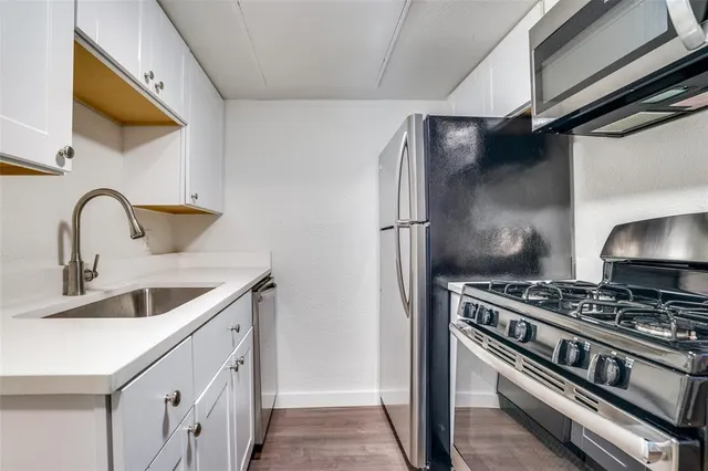 $895 | 4927 San Jacinto Street, Unit 112, Dallas, TX 75206