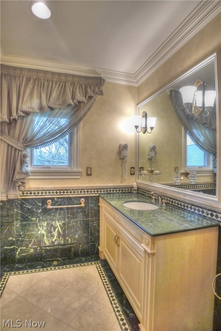 34800 Cedar Road Hunting Valley, OH 44040 - Photo 28 of 30 Gallery Image 28