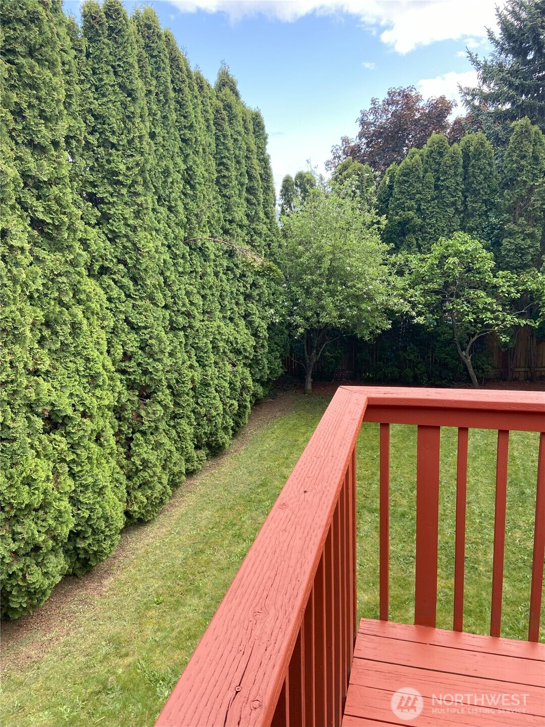 917 North 100th Street Seattle, WA 98103 - Photo 34 of 35