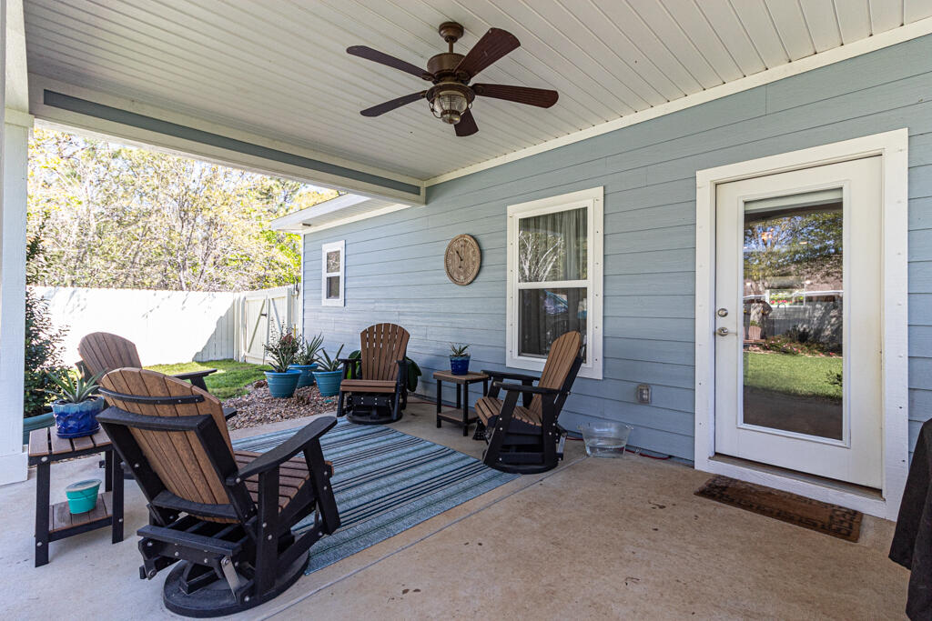 1913 Reagan Road Navarre, FL 32566 - Photo 36 of 43 Gallery Image 36