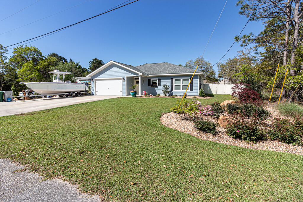 1913 Reagan Road Navarre, FL 32566 - Photo 6 of 43 Gallery Image 6