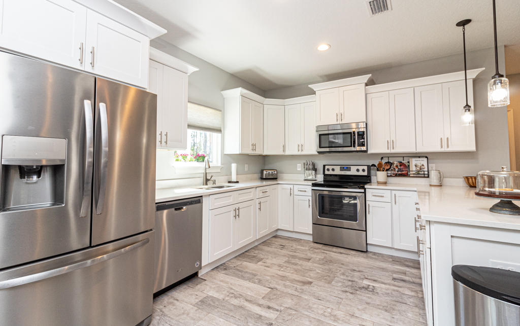1913 Reagan Road Navarre, FL 32566 - Photo 7 of 43 Gallery Image 7