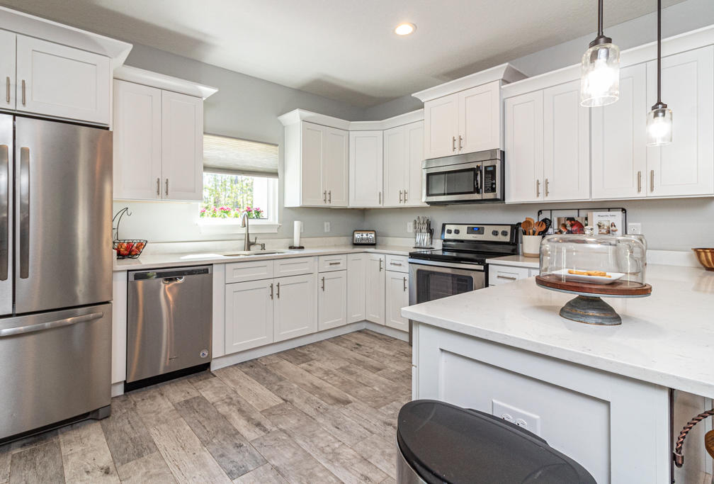1913 Reagan Road Navarre, FL 32566 - Photo 8 of 43 Gallery Image 8