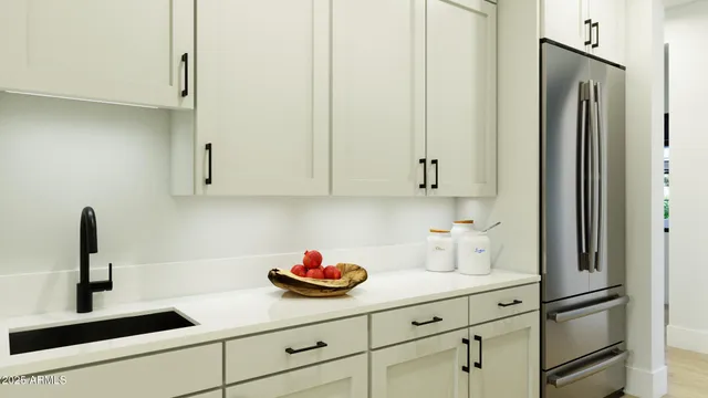 $5,000,000 | 5625 North 45th Street, Phoenix, AZ 85018