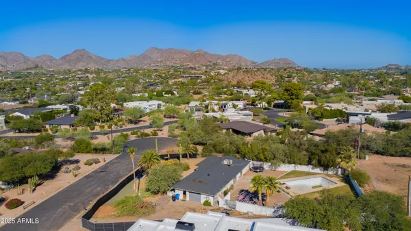 $5,200,000 | 5625 North 45th Street, Phoenix, AZ 85018
