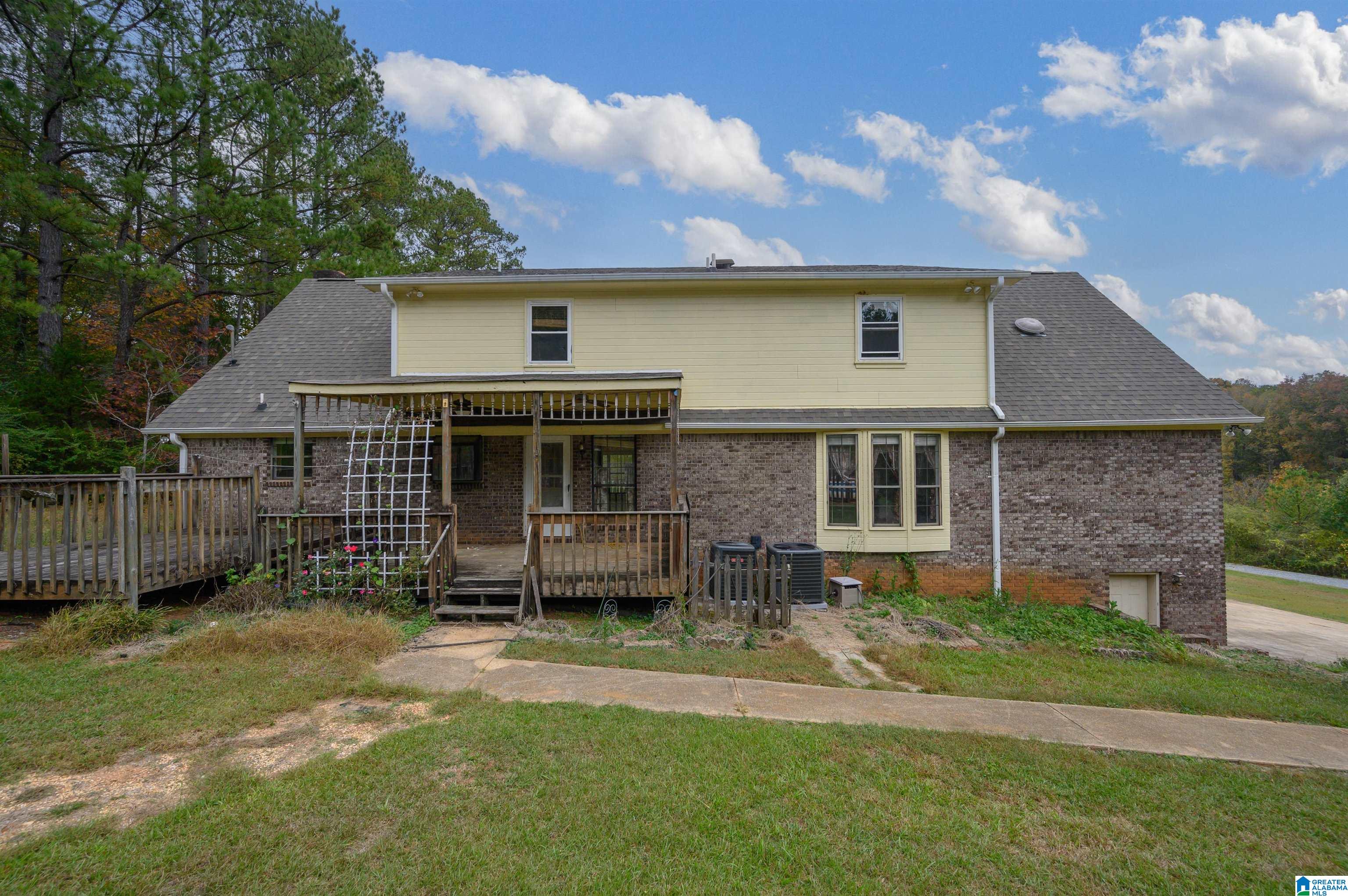 8988 Bankston Road Warrior, AL 35180 - Photo 38 of 47