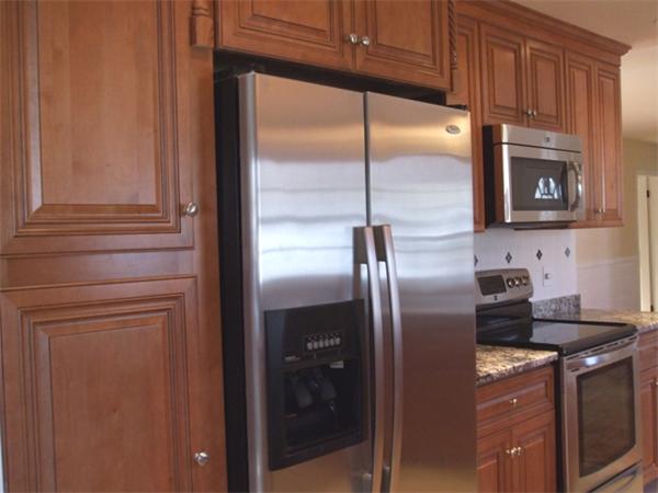 39 Woodland Road Shrewsbury, MA 01545 - Photo 9 of 21 Gallery Image 9
