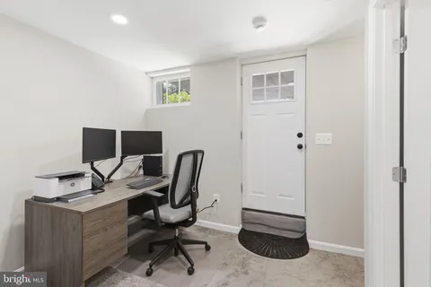 $285,000 | 1733 White Oak Avenue, Parkville, MD 21234
