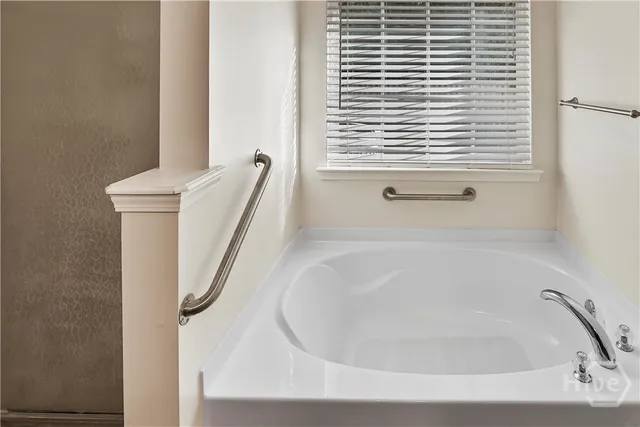 $335,000 | 120 Carlisle Way, Savannah, GA 31419