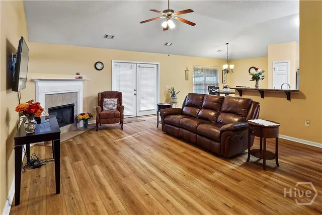 $335,000 | 120 Carlisle Way, Savannah, GA 31419