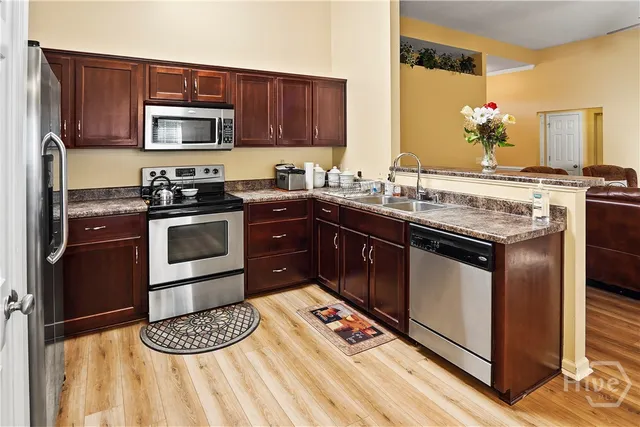 $335,000 | 120 Carlisle Way, Savannah, GA 31419