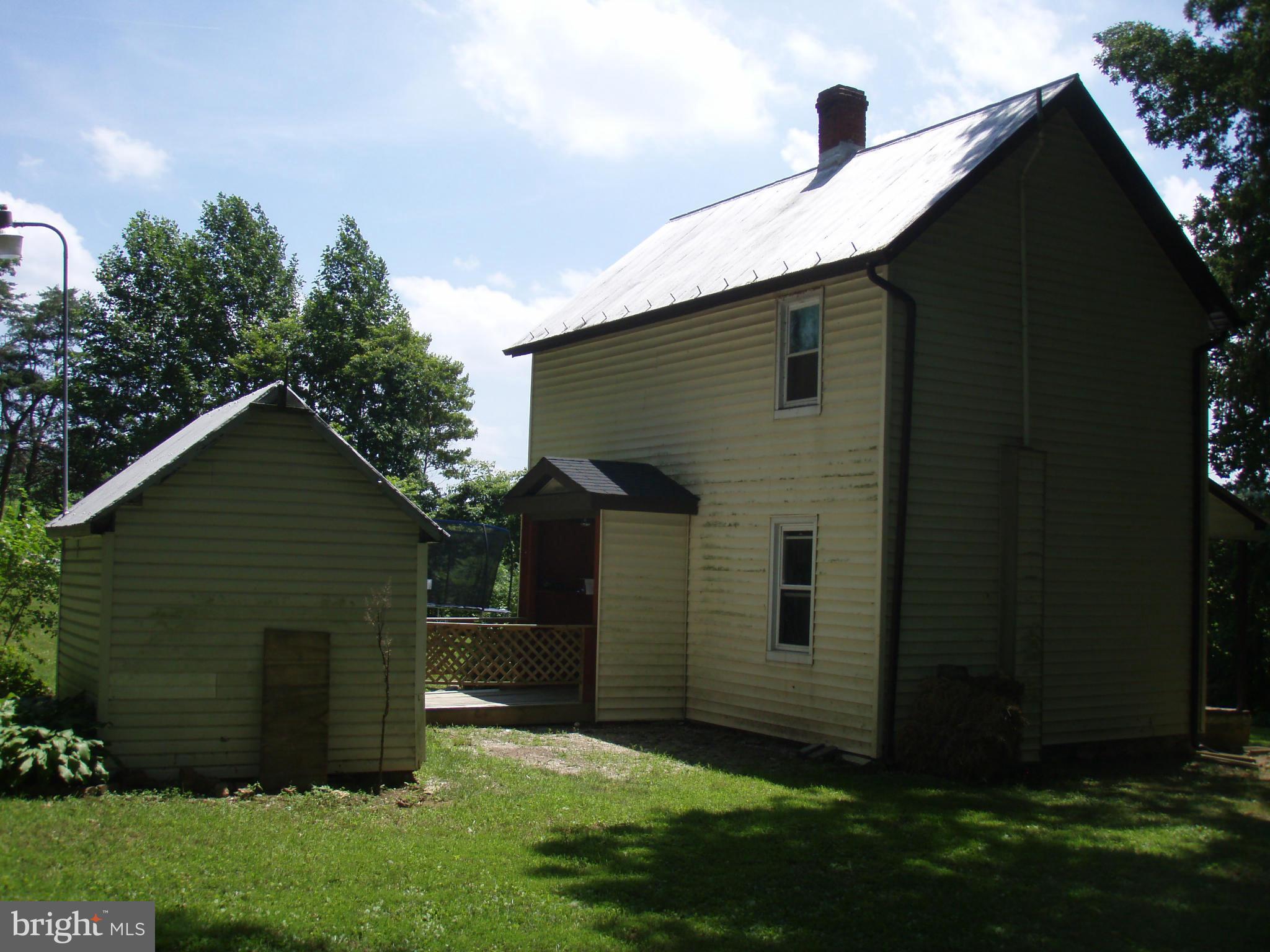 1934 Gillis Road Woodbine, MD 21797 - Photo 5 of 11 Exterior (Rear)