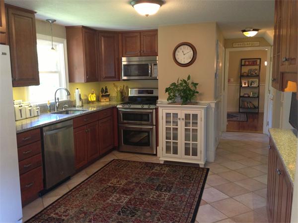 19 Worrall Road Plymouth, MA 02360 - Photo 3 of 26 Gallery Image 3