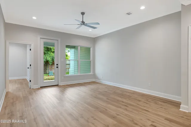 $245,000 | 300 Ave B, Broussard, LA 70518