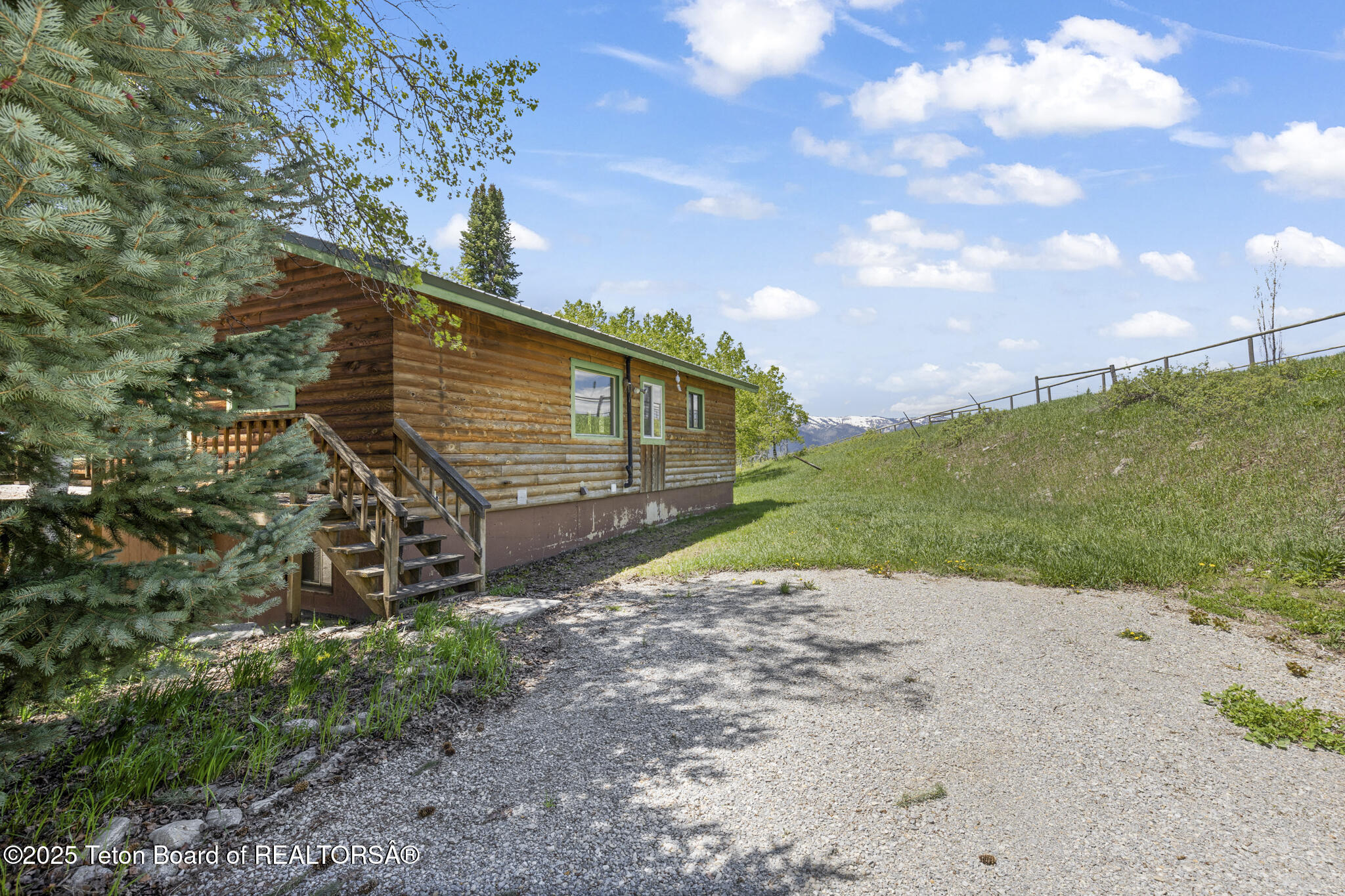 2883 Stewart Trl Road Etna, WY 83118 - Photo 5 of 30 6V2A5422