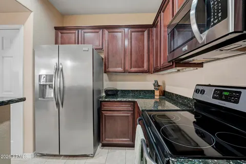 $460,000 | 3935 East Rough Rider Road, Unit 1112, Phoenix, AZ 85050