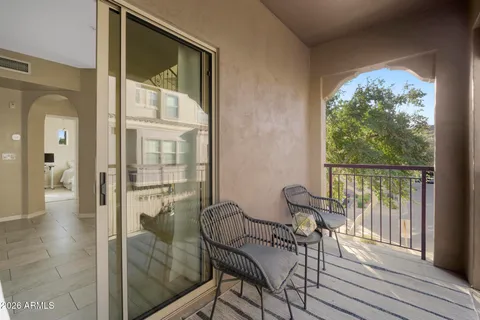 $460,000 | 3935 East Rough Rider Road, Unit 1112, Phoenix, AZ 85050