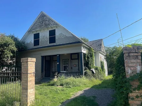 $130,000 | 917 North 10th Street, Waco, TX 76707