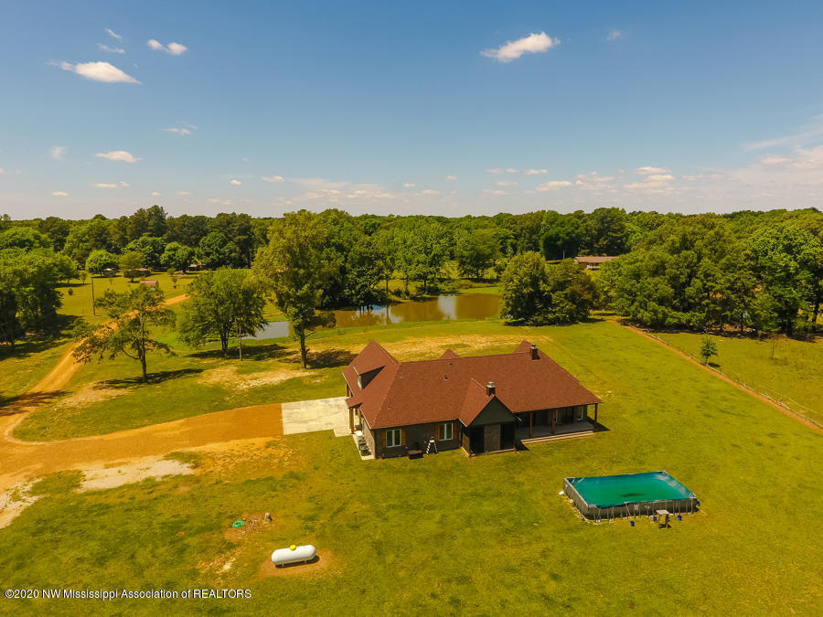 1664 Baker Road Lake Cormorant, MS 38641 - Photo 78 of 87 beautiful views!